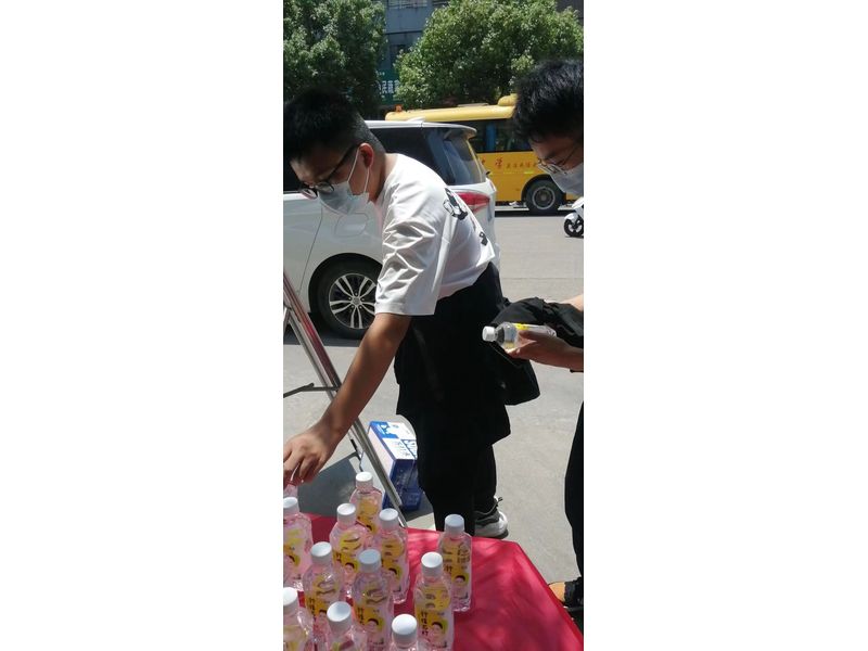 增健飲品為高考學子助力